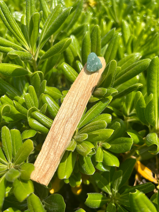 Palo Santo with Tumble Crystal/Gemstone